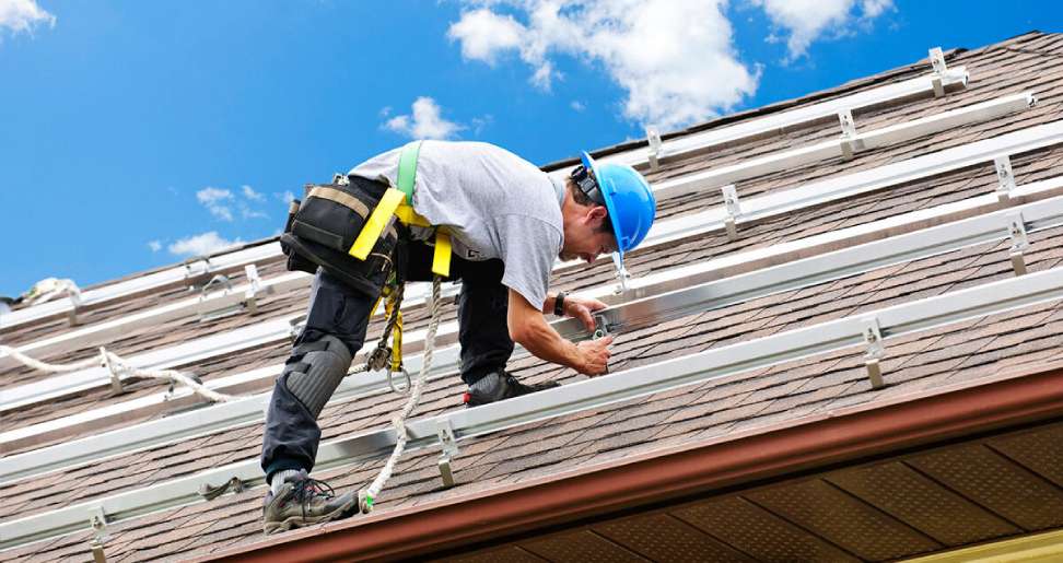 5 Reasons Why Hiring a Roofing Contractor Is Best